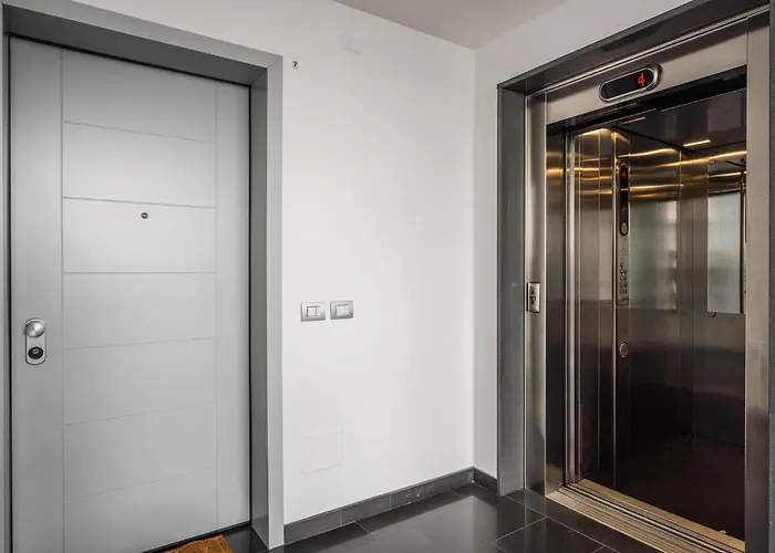 アパート Emilia Street モデナ