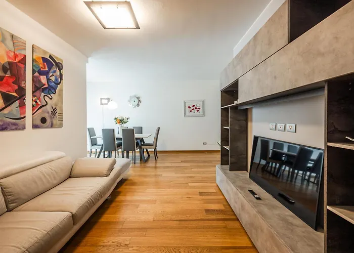 Apartament Emilia Street